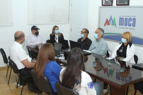 Fondo MARENA y Ayuntamiento de Moca realizan taller de trabajo