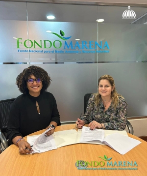 Firma de contrato para llevar a cabo un trabajo de investigación